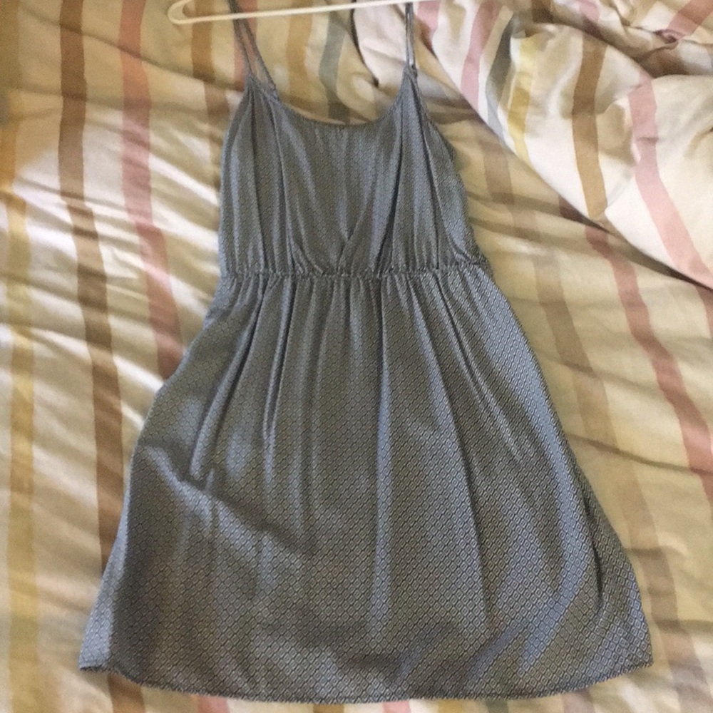 Black and white patterned dress